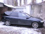 Продам OPEL VECTRA 2.5 бензин,  универсал по запчастям!