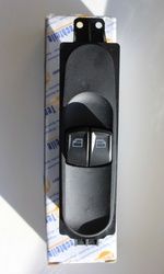 Кнопки стеклоподъемника Mercedes Vito (639) 06- водительская дверь