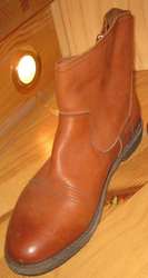Класні стильні модні сапожки черевички
